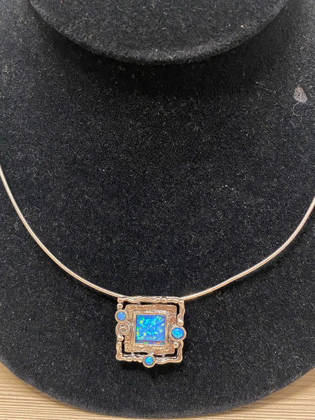 SS Opal Square on 16” Wire